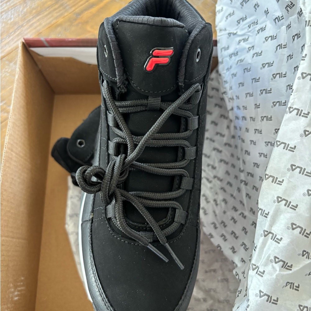 Fila Activisor Viz Kids' Shoes - Black and Red - Picture 10 of 10